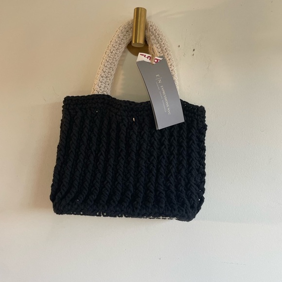 NWT ExpressionsNYC|| Vegan Luxury Vegan Handbag, Crochet Bag, VIRAL - Picture 8 of 8